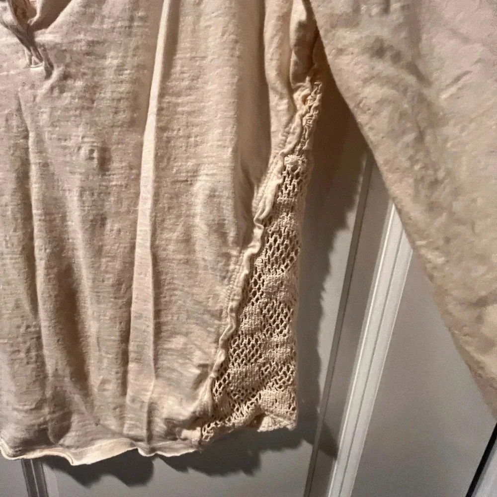 ~Free People~ Top - S/P - Picture 2 of 6